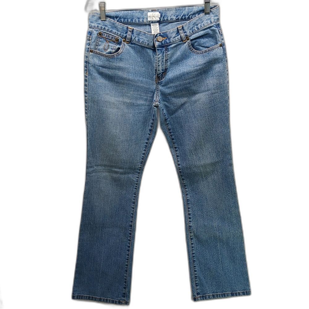 Calvin Klein Women's 9 Denim Blue Jeans 5 Pocket Embroidered 5th & Back Pockets.